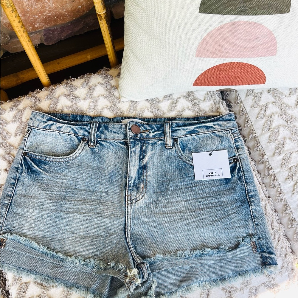 ONIELL womens jean cut off shorts sz 29